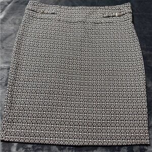 Soho Apparel Elegant Black and White Patterned Skirt